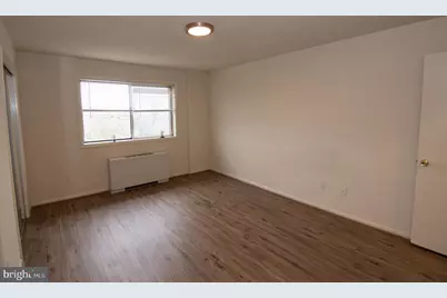 750 S Dickerson Street #414, Arlington, VA 22204 - Photo 17