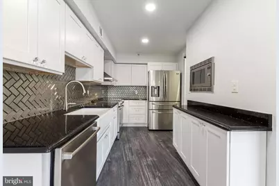 1300 Crystal Drive #1107, Arlington, VA 22202 - Photo 9