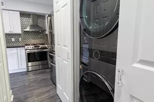 1300 Crystal Dr, Arlington, VA 22202 - Photo 11
