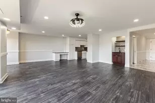 1300 Crystal Dr, Arlington, VA 22202 - Photo 7