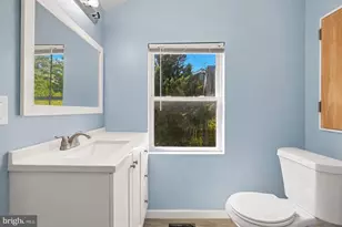 2506 S Eads St, Arlington, VA 22202 - Photo 9