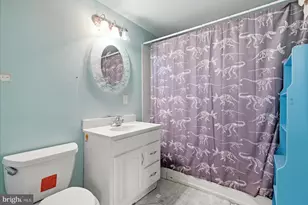 2506 S Eads St, Arlington, VA 22202 - Photo 5