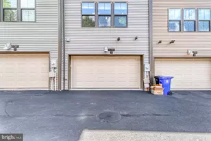 5701 11th St N, Arlington, VA 22205 - Photo 3