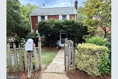 2004 N Cleveland Street, Arlington, VA 22201 - Photo 1