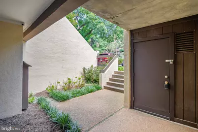 2208 S Randolph Street S #1, Arlington, VA 22204 - Photo 3