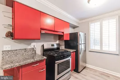 4225 N Henderson Road #103, Arlington, VA 22203 - Photo 9
