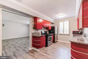 4225 N Henderson Rd, Arlington, VA 22203 - Photo 7