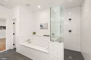 2701 12th St S, Arlington, VA 22204 - Photo 55