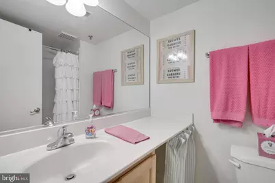 1001 N Vermont Street #311, Arlington, VA 22201 - Photo 5