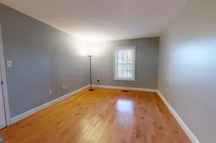 951 S Rolfe St, Arlington, VA 22204 - Photo 17