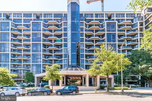 1530 Key Blvd, Arlington, VA 22209 - Photo 1