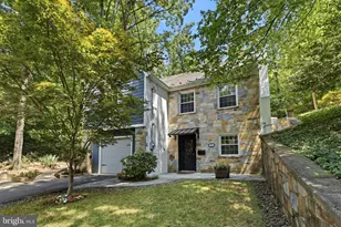 2617 S Arlington Ridge Rd, Arlington, VA 22202 - Photo 3