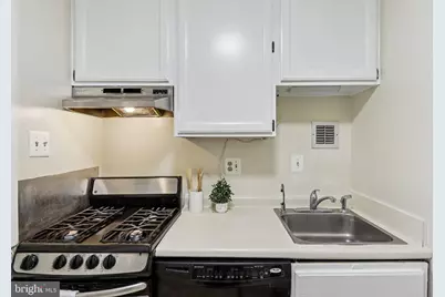 1111 Arlington Boulevard #431, Arlington, VA 22209 - Photo 17