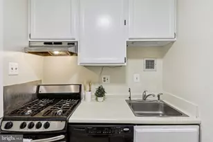 1111 Arlington Blvd, Arlington, VA 22209 - Photo 17