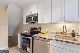 2813 S Abingdon St, Arlington, VA 22206 - Photo 15