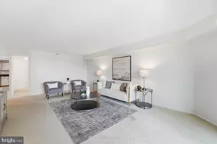 1600 N Oak St, Arlington, VA 22209 - Photo 5