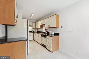 1600 N Oak St, Arlington, VA 22209 - Photo 11