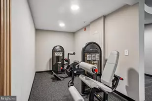 3650 S Glebe Rd, Arlington, VA 22202 - Photo 43