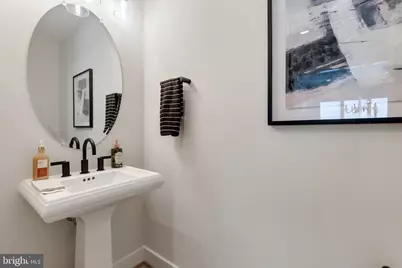 5817 2nd Street S, Arlington, VA 22204 - Photo 17