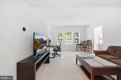 1917 N Rhodes Street #13, Arlington, VA 22201 - Photo 3