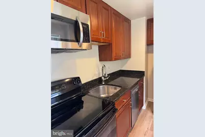 1720 Queens Lane #3-172, Arlington, VA 22201 - Photo 9