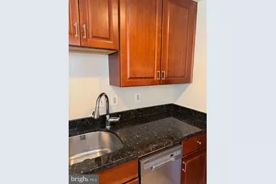 1720 Queens Lane #3-172, Arlington, VA 22201 - Photo 11
