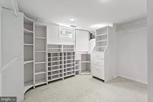 2510 S Walter Reed Dr, Arlington, VA 22206 - Photo 15