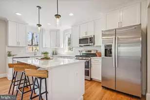 6229 27th St N, Arlington, VA 22207 - Photo 3