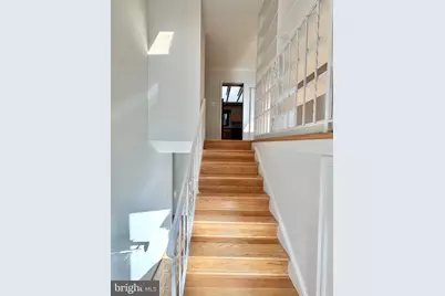 4567 25th Road N, Arlington, VA 22207 - Photo 3