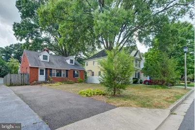 5712 5th Street S, Arlington, VA 22204 - Photo 1
