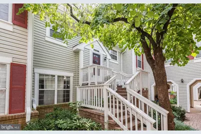 2925 S Woodstock Street #D, Arlington, VA 22206 - Photo 1