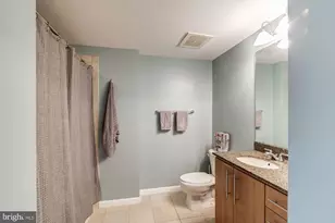 1021 N Garfield St, Arlington, VA 22201 - Photo 21