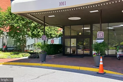 1011 Arlington Boulevard #501, Arlington, VA 22209 - Photo 3