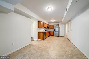 2912 17th St S, Arlington, VA 22204 - Photo 7