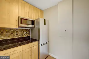 1021 Arlington Blvd, Arlington, VA 22209 - Photo 9