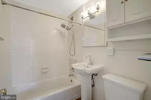 1021 Arlington Blvd, Arlington, VA 22209 - Photo 17
