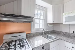 1906 S Ives St, Arlington, VA 22202 - Photo 15