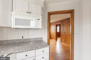 1906 S Ives St, Arlington, VA 22202 - Photo 17