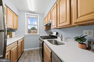 22 S Old Glebe Rd, Arlington, VA 22204 - Photo 7