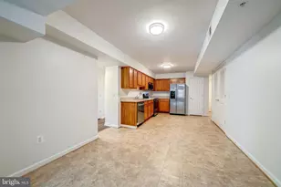 2912 17th St S, Arlington, VA 22204 - Photo 7