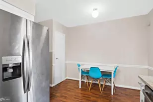 2515 S Walter Reed Dr, Arlington, VA 22206 - Photo 7