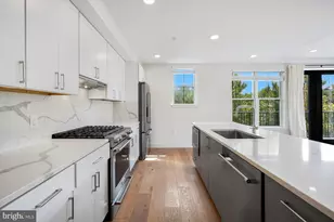 1245 N Pierce St, Arlington, VA 22209 - Photo 11
