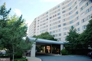 1200 Nash St, Arlington, VA 22209 - Photo 3