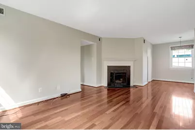 2709 Arlington Boulevard #201, Arlington, VA 22201 - Photo 3