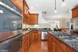 3525 S Four Mile Run Dr, Arlington, VA 22206 - Photo 11