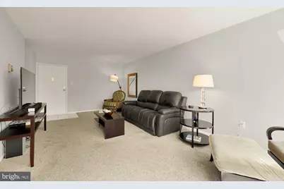 4390 Lorcom Lane #510, Arlington, VA 22207 - Photo 5