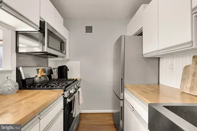 4390 Lorcom Lane #510, Arlington, VA 22207 - Photo 13