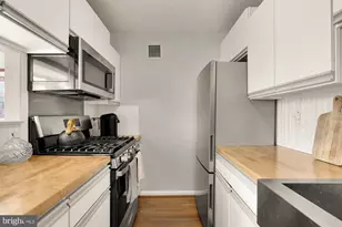 4390 Lorcom Ln, Arlington, VA 22207 - Photo 13