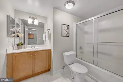 1001 N Vermont Street #905, Arlington, VA 22201 - Photo 11