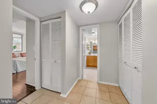 1001 N Vermont St, Arlington, VA 22201 - Photo 9